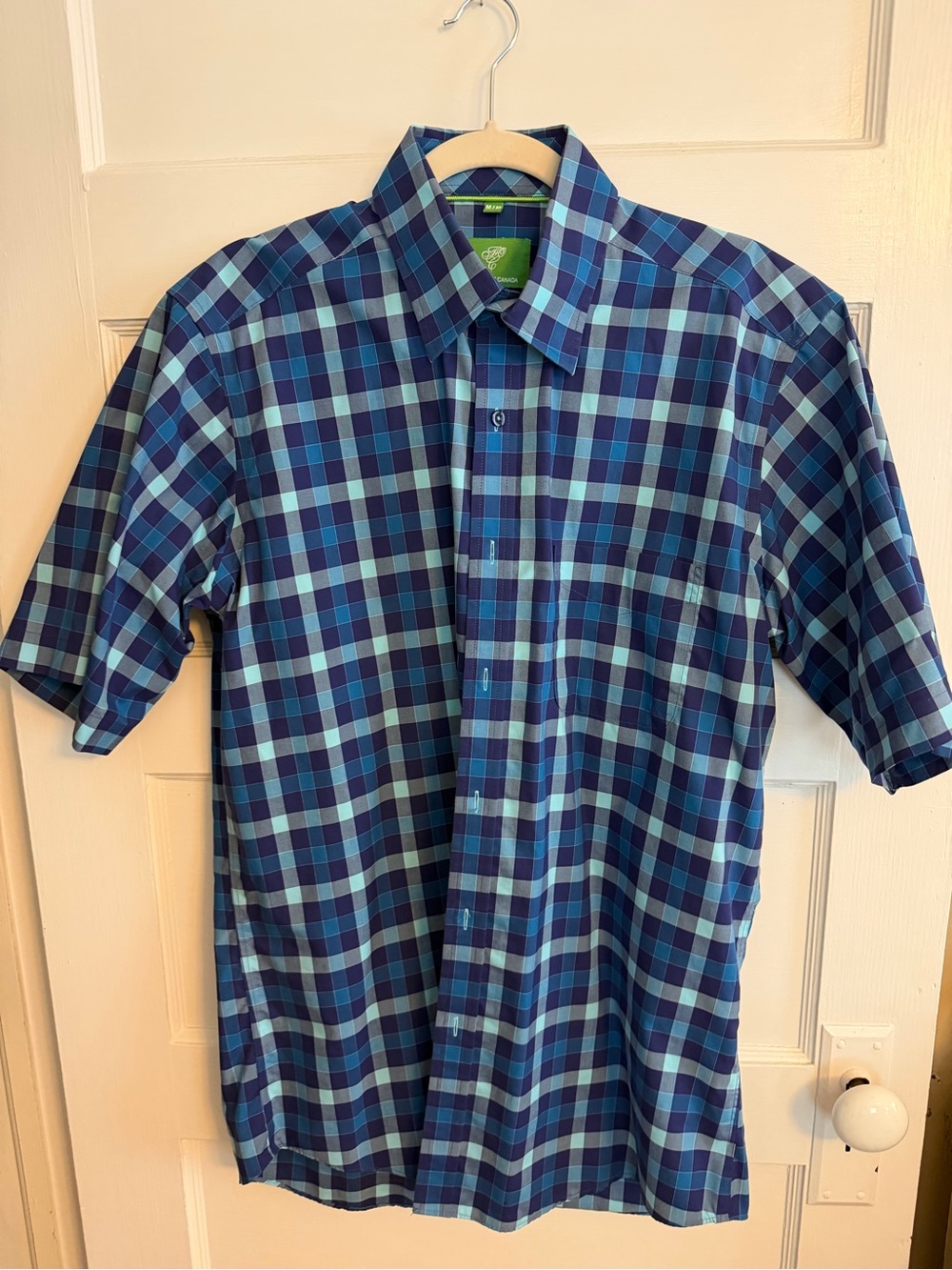 Forsyth of Canada Men's Blue Plaid Short-Sleeve Button-Down Shirt